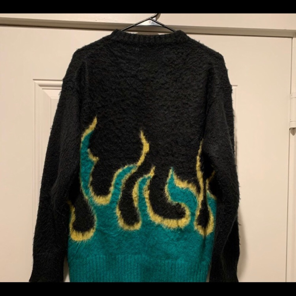 Prada sweater ( more pictures )